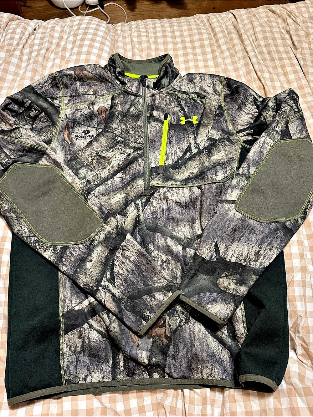 Under Armour ColdGear Men's Camo Quarter-Zip Size Medium